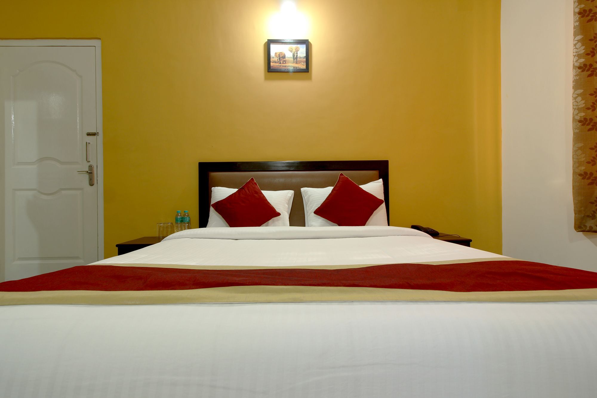 The Banjaara Suites Bangalore Luaran gambar